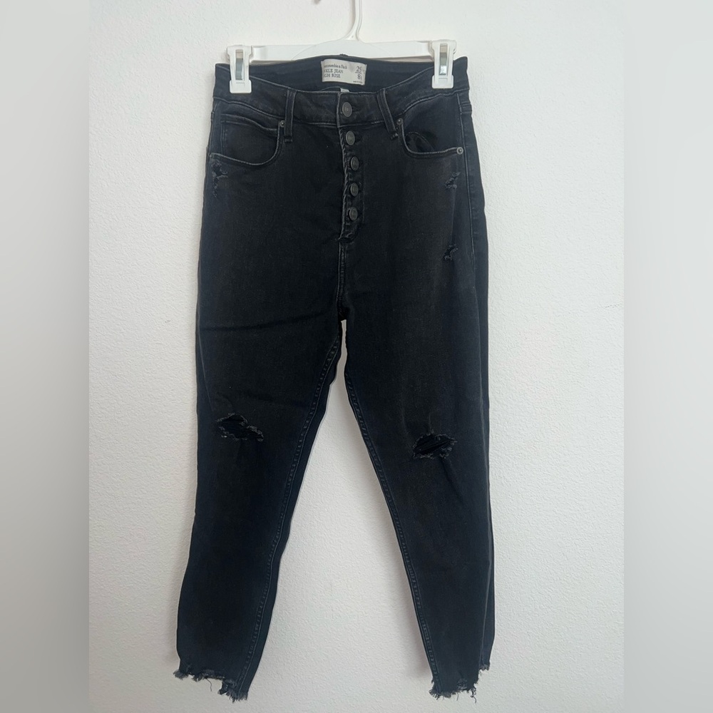 Abercombrie and Fitch - Ankle Jean High rise Black Distressed Jeans